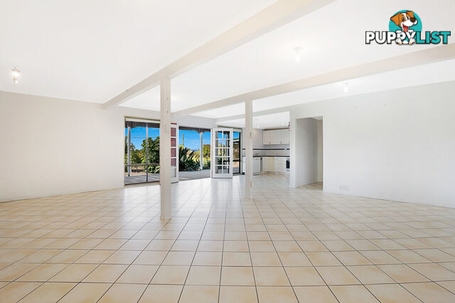 51 Kingfisher Drive RIVER HEADS QLD 4655