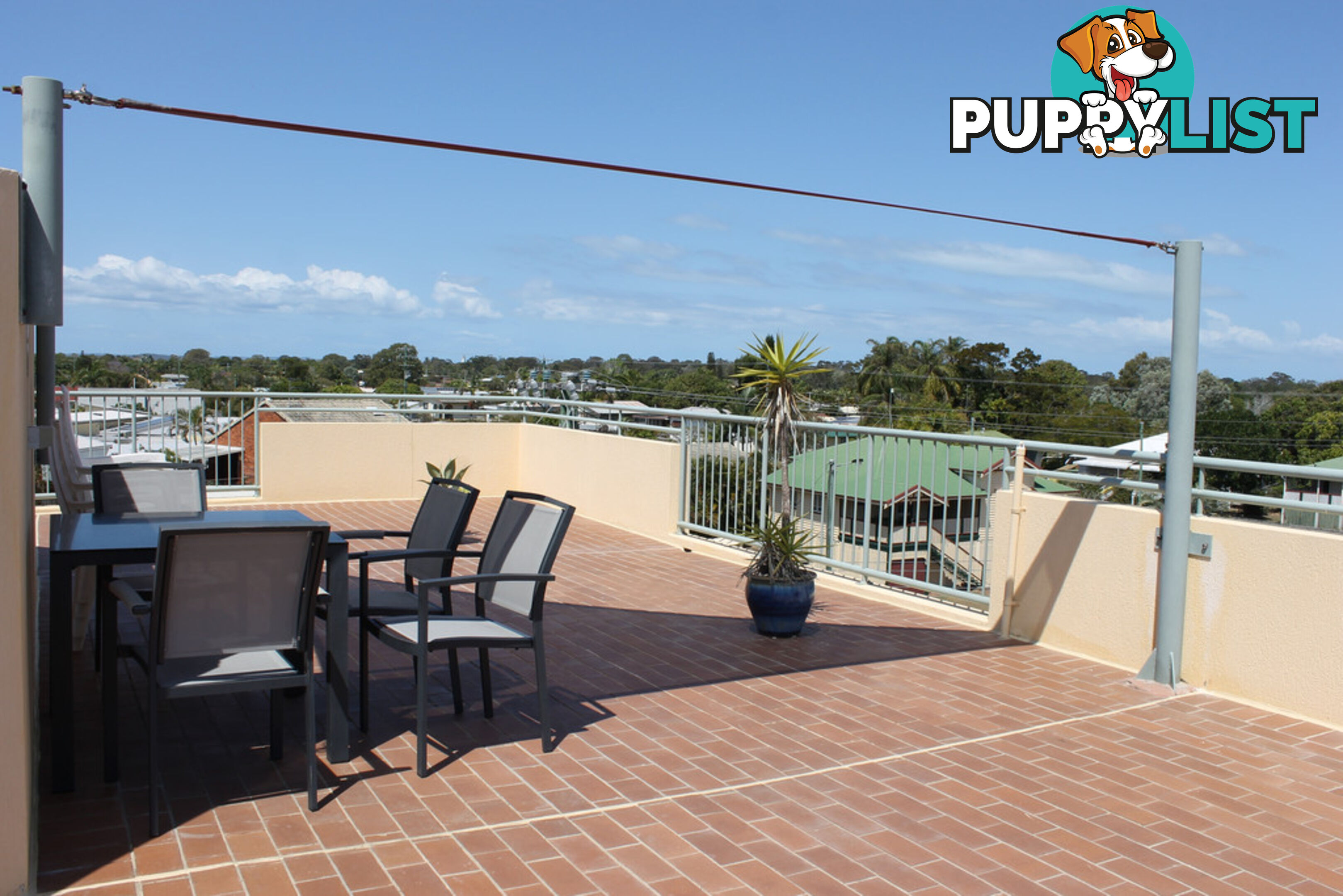9/496 Esplanade TORQUAY QLD 4655