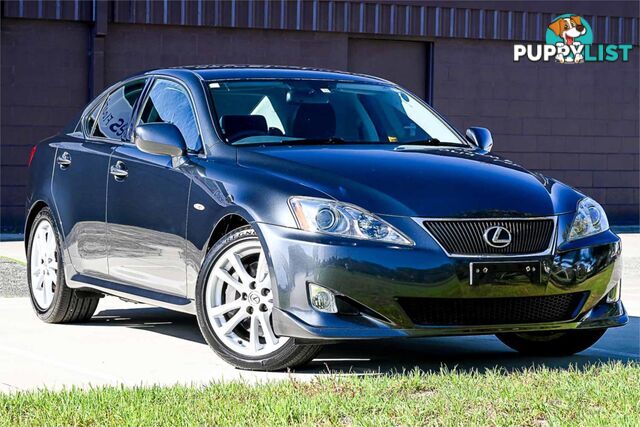 2005 LEXUS IS VERSIONS GSE21 SEDAN