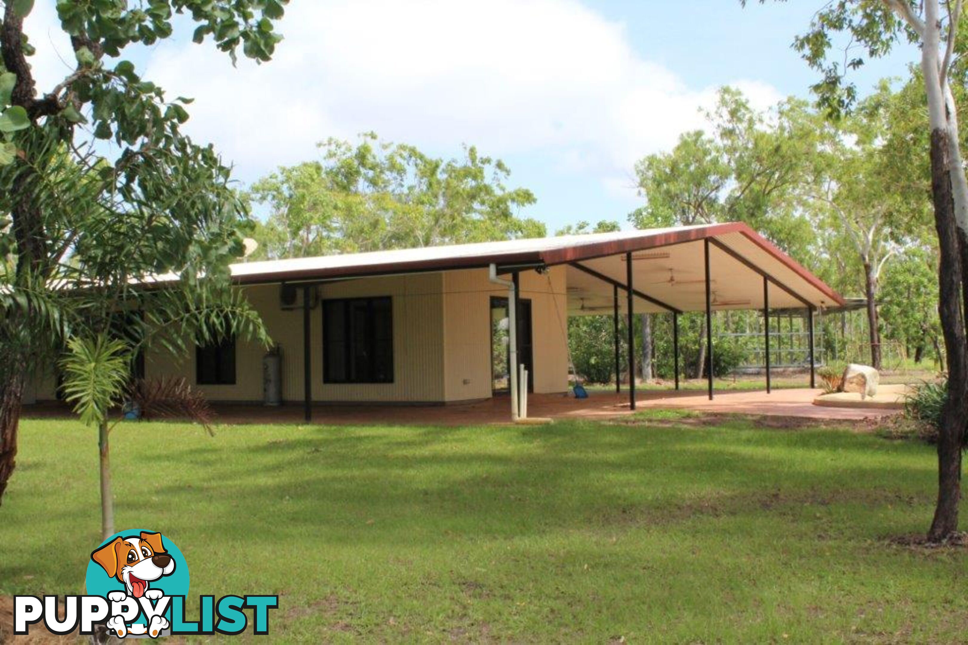 Acacia Hills NT 0822