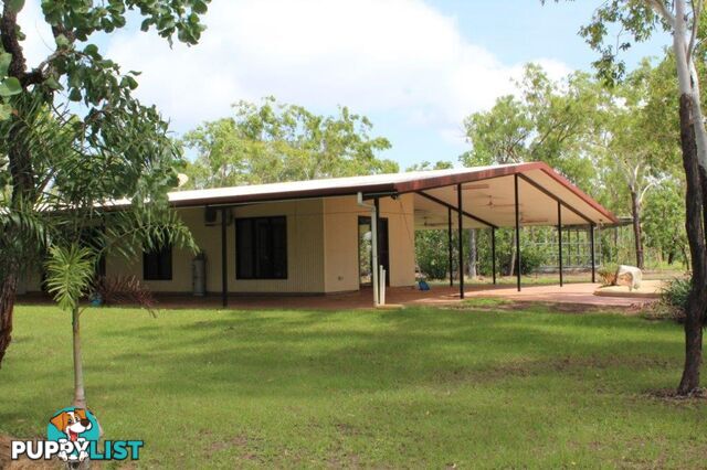 Acacia Hills NT 0822