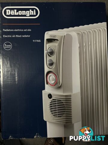 De'Longhi Thermo Pro 2400W Oil Column Heater (DL2401TF)