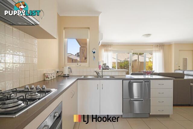 2/41 Foss Street BICTON WA 6157