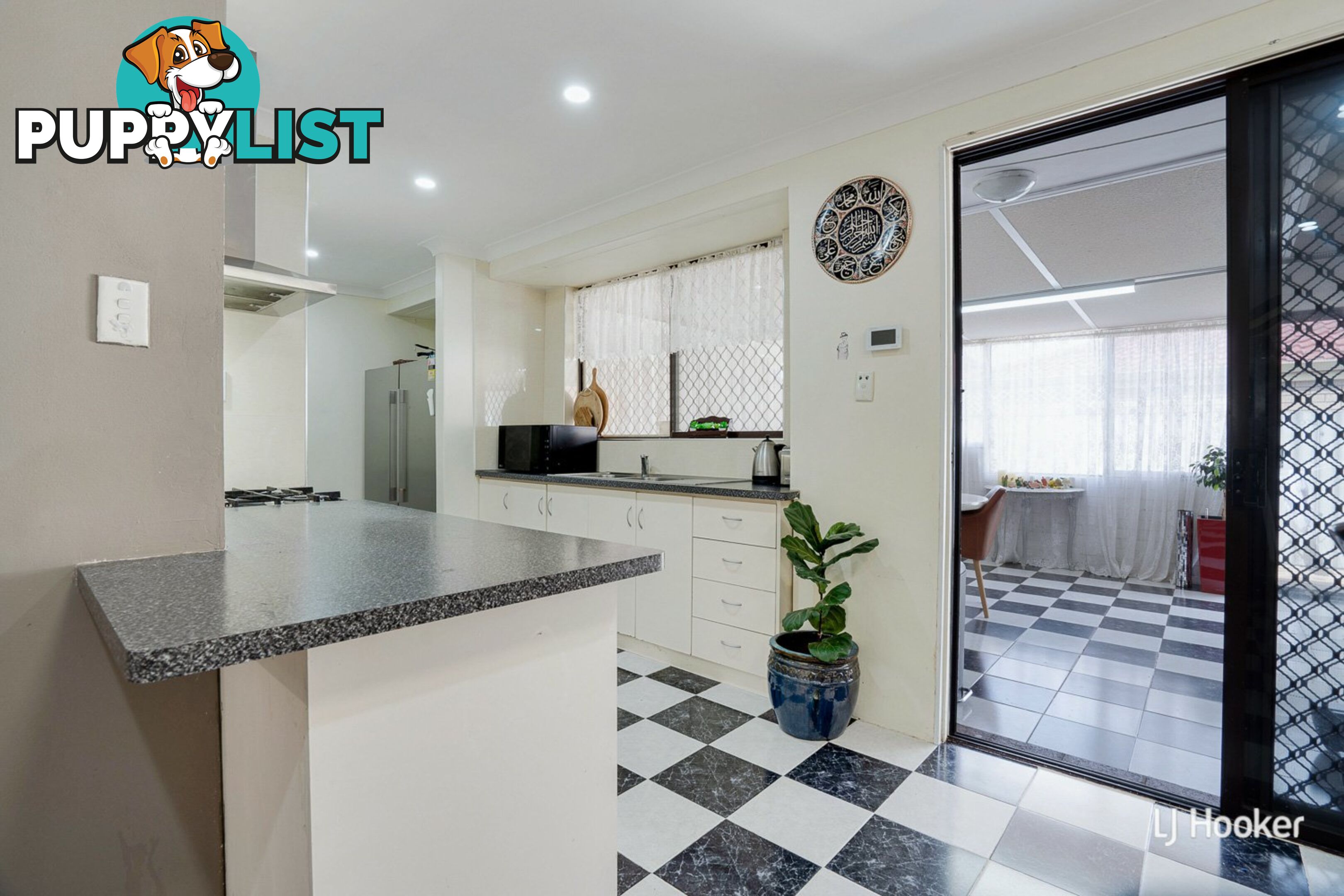 7 Mitre Court MIRRABOOKA WA 6061