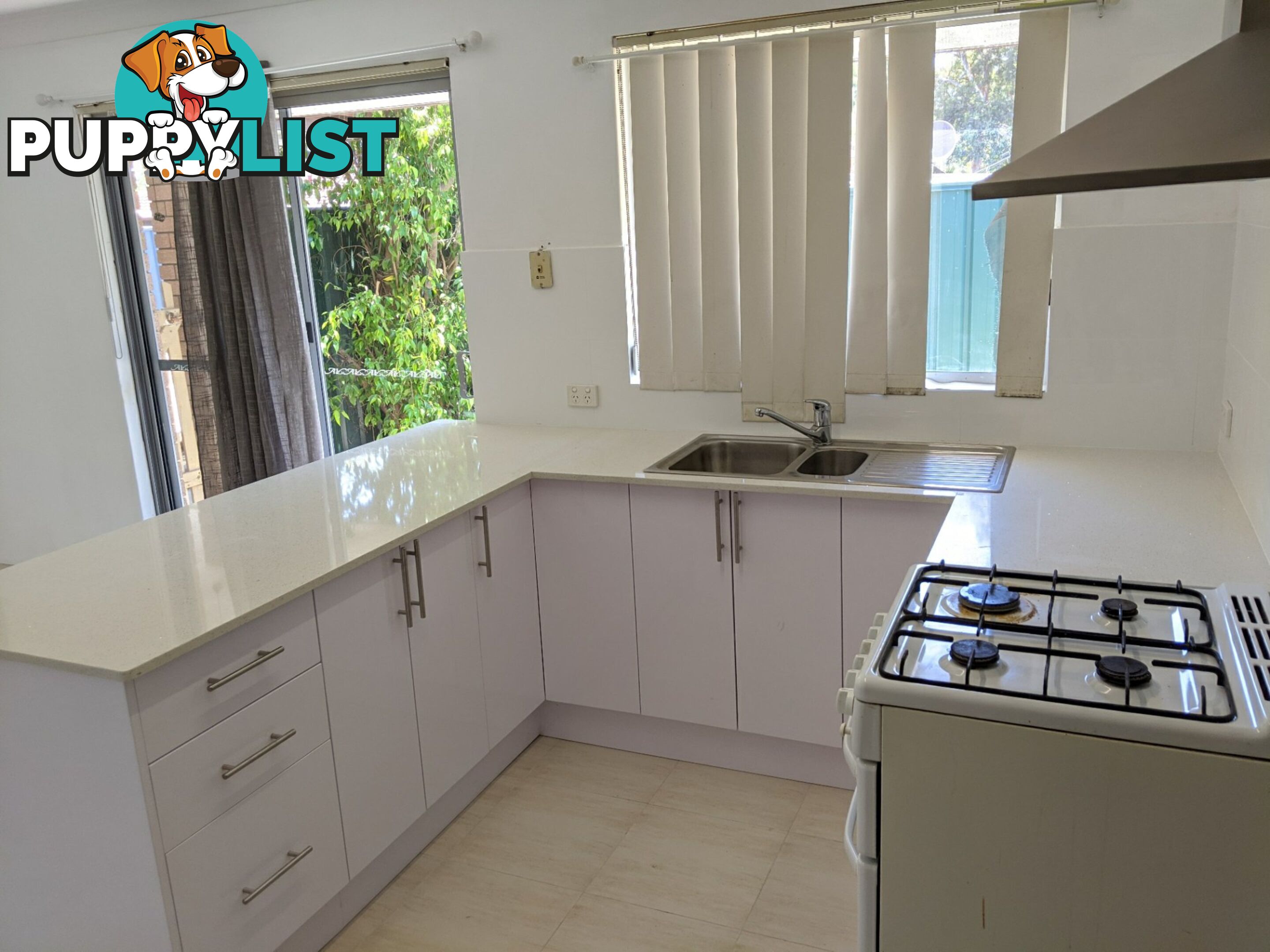 42 Ipswich Crescent GIRRAWHEEN WA 6064