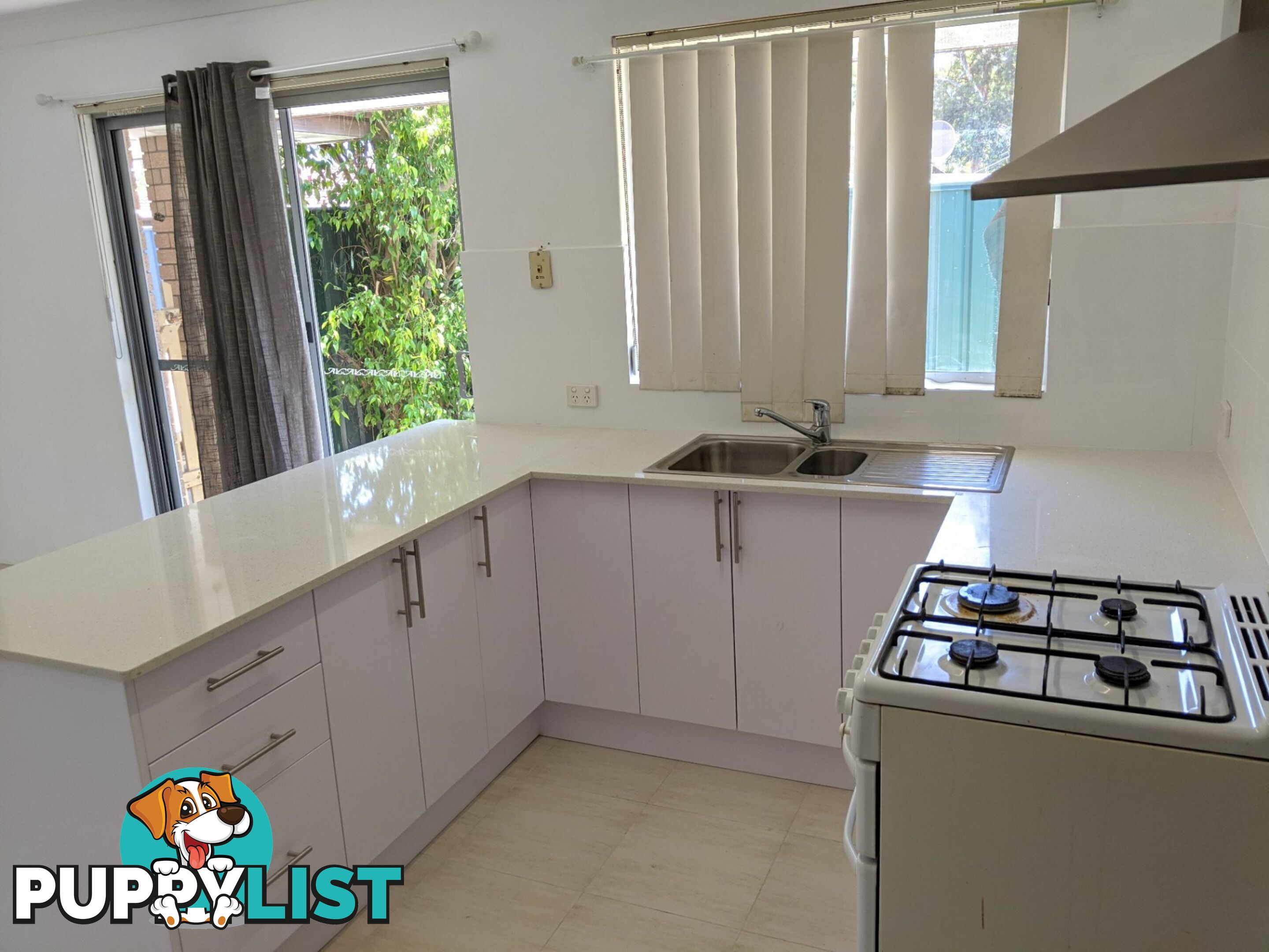 42 Ipswich Crescent GIRRAWHEEN WA 6064