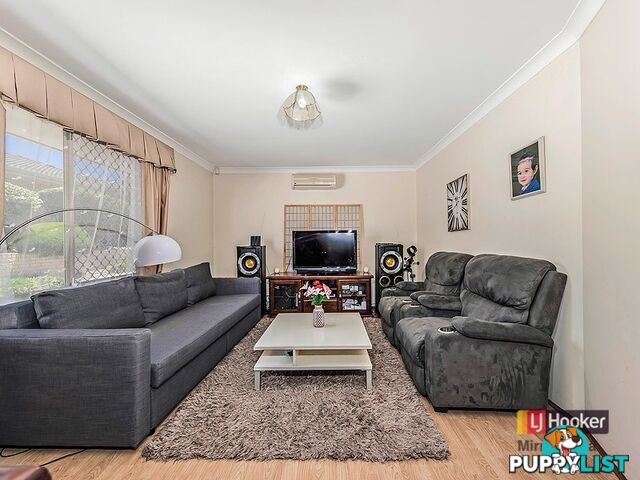 8/104 Waddington Cr KOONDOOLA WA 6064