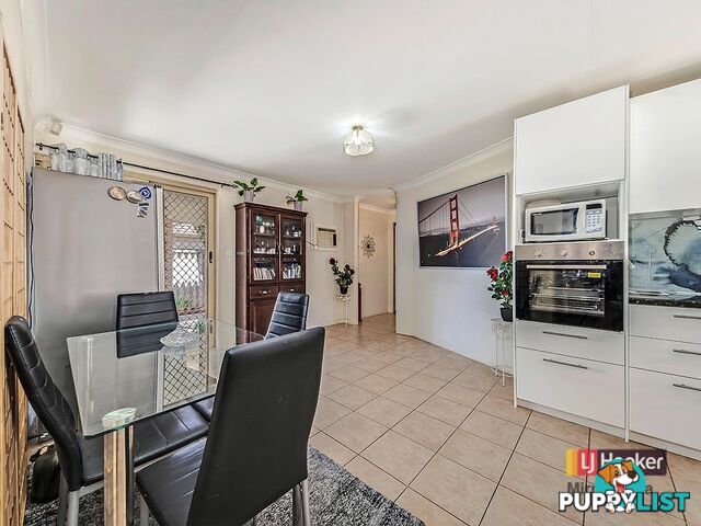 8/104 Waddington Cr KOONDOOLA WA 6064