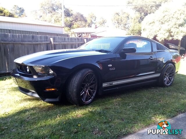 2011 Ford Mustang GT Premium Coupe Manual