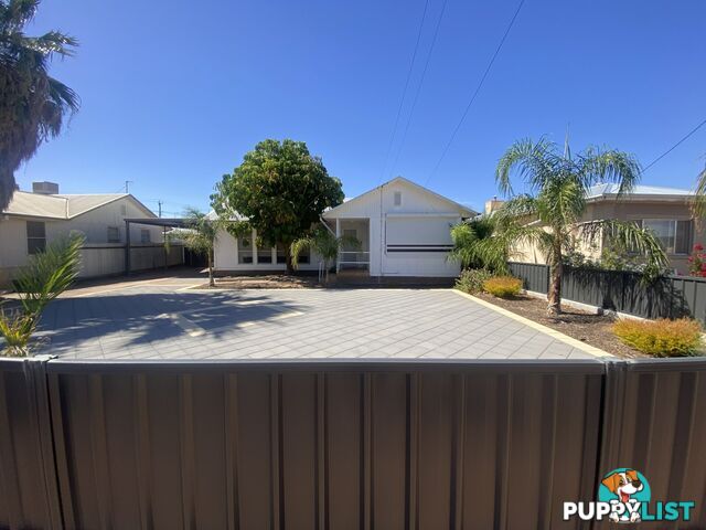 581 Silica Street BROKEN HILL NSW 2880