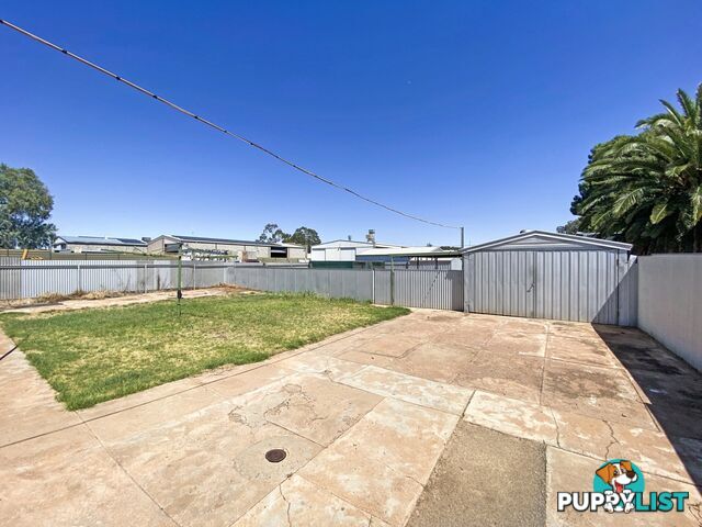 124 Newton Lane BROKEN HILL NSW 2880