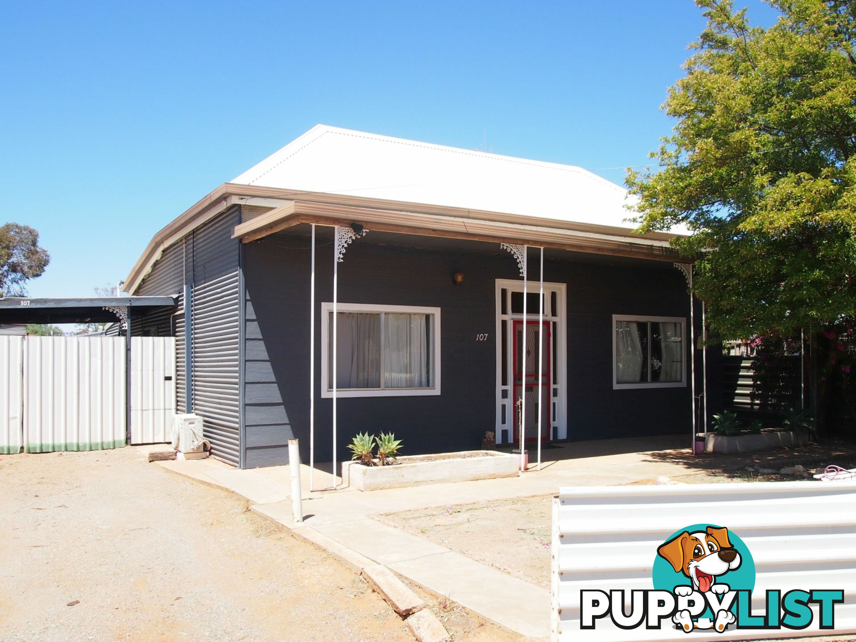107 Ryan Lane BROKEN HILL NSW 2880