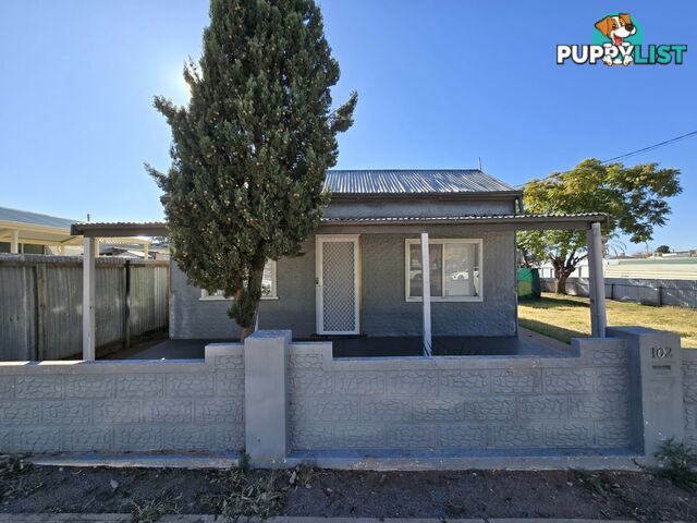 102 Kaolin Street BROKEN HILL NSW 2880