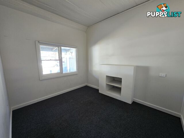 102 Kaolin Street BROKEN HILL NSW 2880
