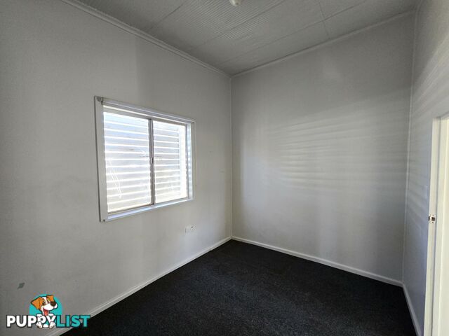 102 Kaolin Street BROKEN HILL NSW 2880