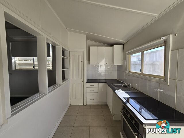 102 Kaolin Street BROKEN HILL NSW 2880