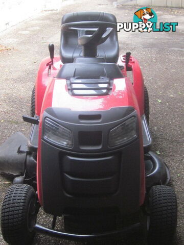 Victa VRX Ride on Mower
