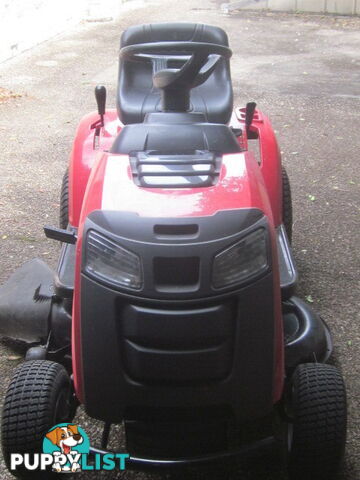 Victa VRX Ride on Mower