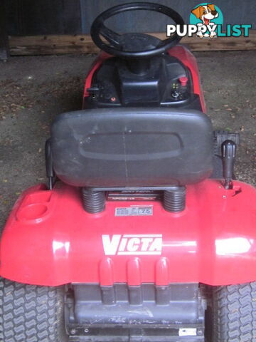 Victa VRX Ride on Mower