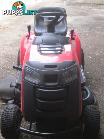 Victa VRX Ride on Mower