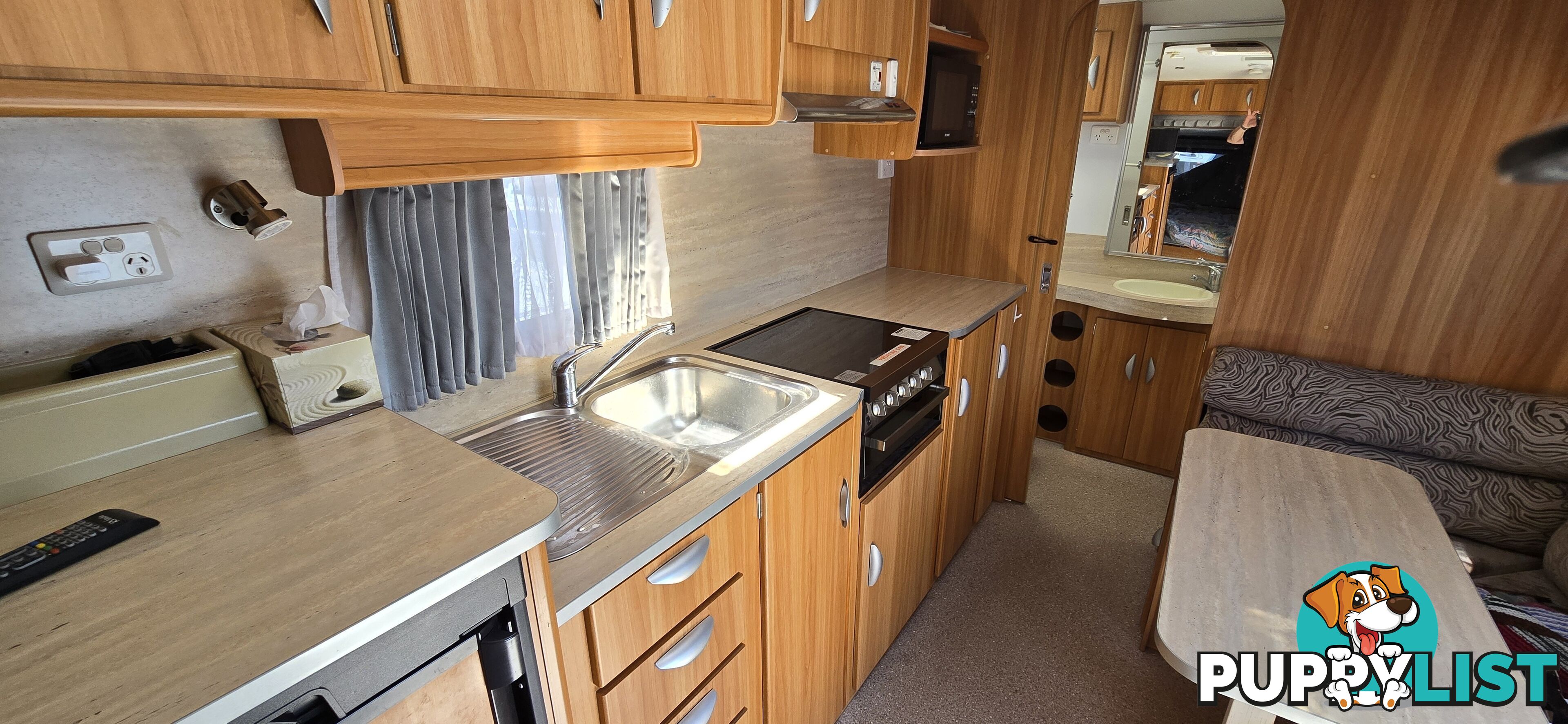 2012 Windsor RAPID, with genuine full ENSUITE