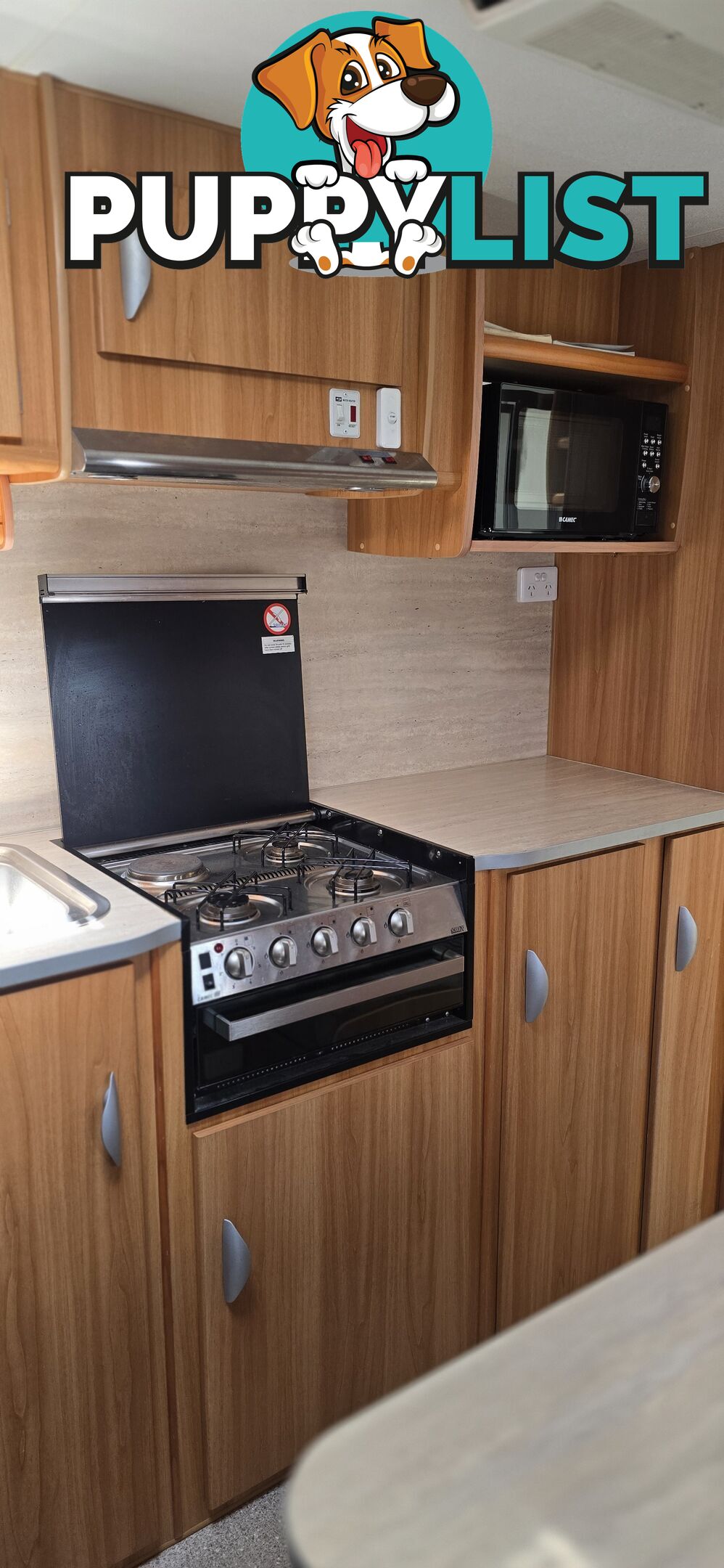 2012 Windsor RAPID, with genuine full ENSUITE