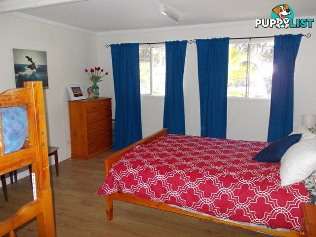 93 The Strand BULWER QLD 4025