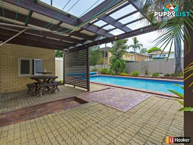 22 Marban Street CHERMSIDE WEST QLD 4032