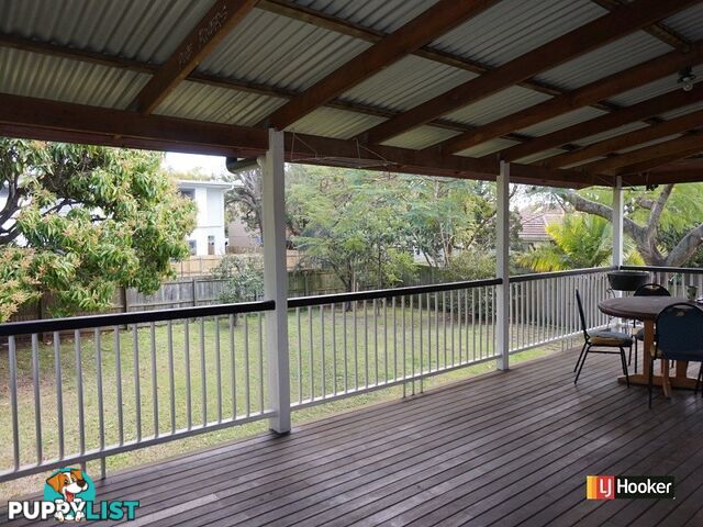 30 Nudgee Road HAMILTON QLD 4007