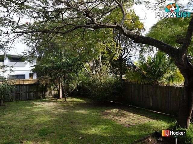 30 Nudgee Road HAMILTON QLD 4007