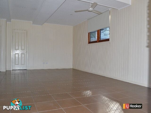 1/128 Edinburgh Castle Road WAVELL HEIGHTS QLD 4012