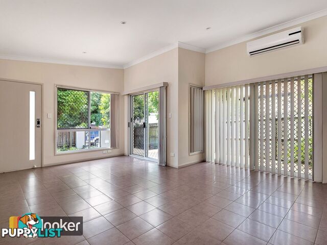 53 Curwen Terrace CHERMSIDE QLD 4032