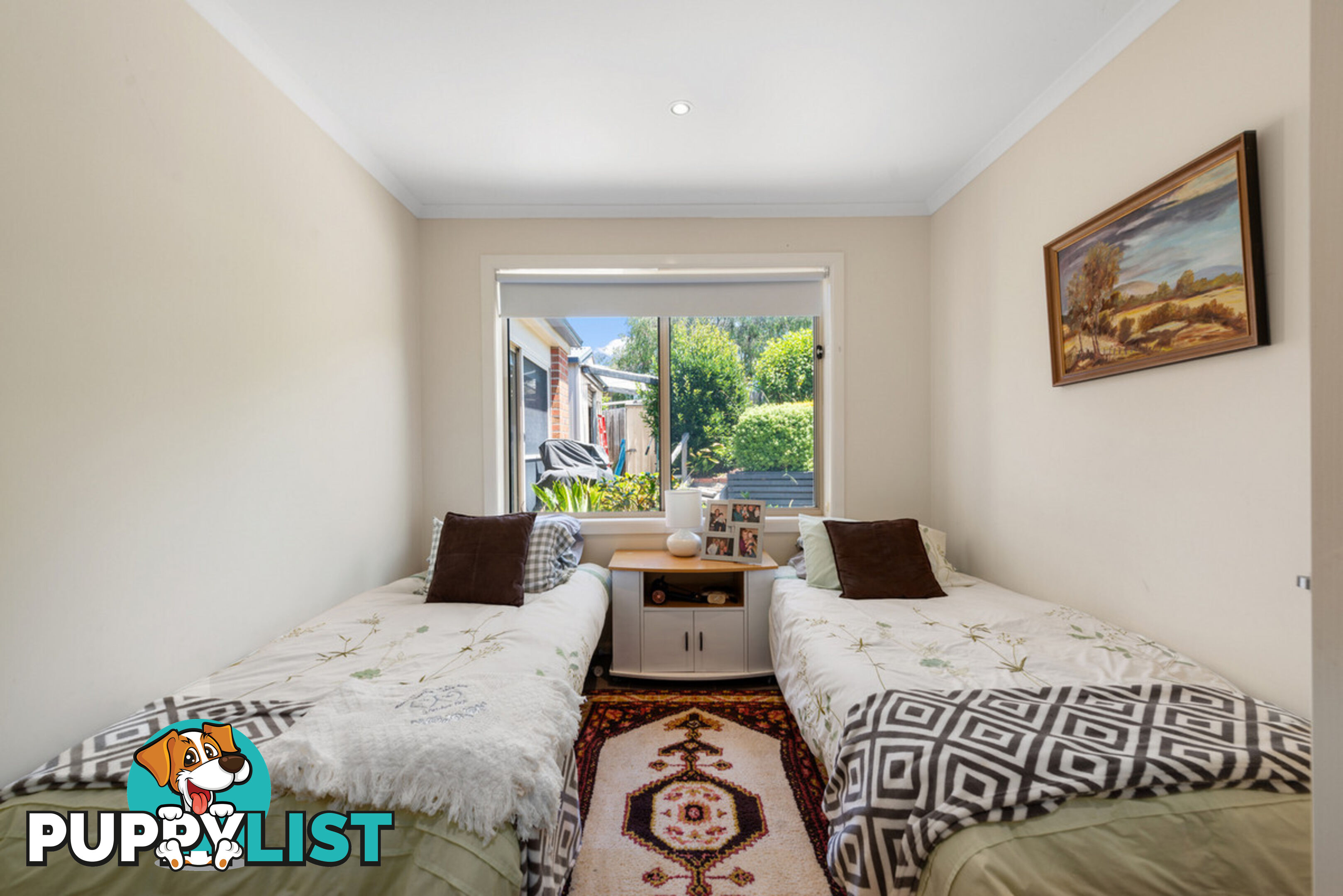 11 Hillcrest Rise LAKES ENTRANCE VIC 3909