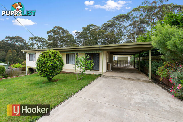 15 Christopher Court LAKES ENTRANCE VIC 3909