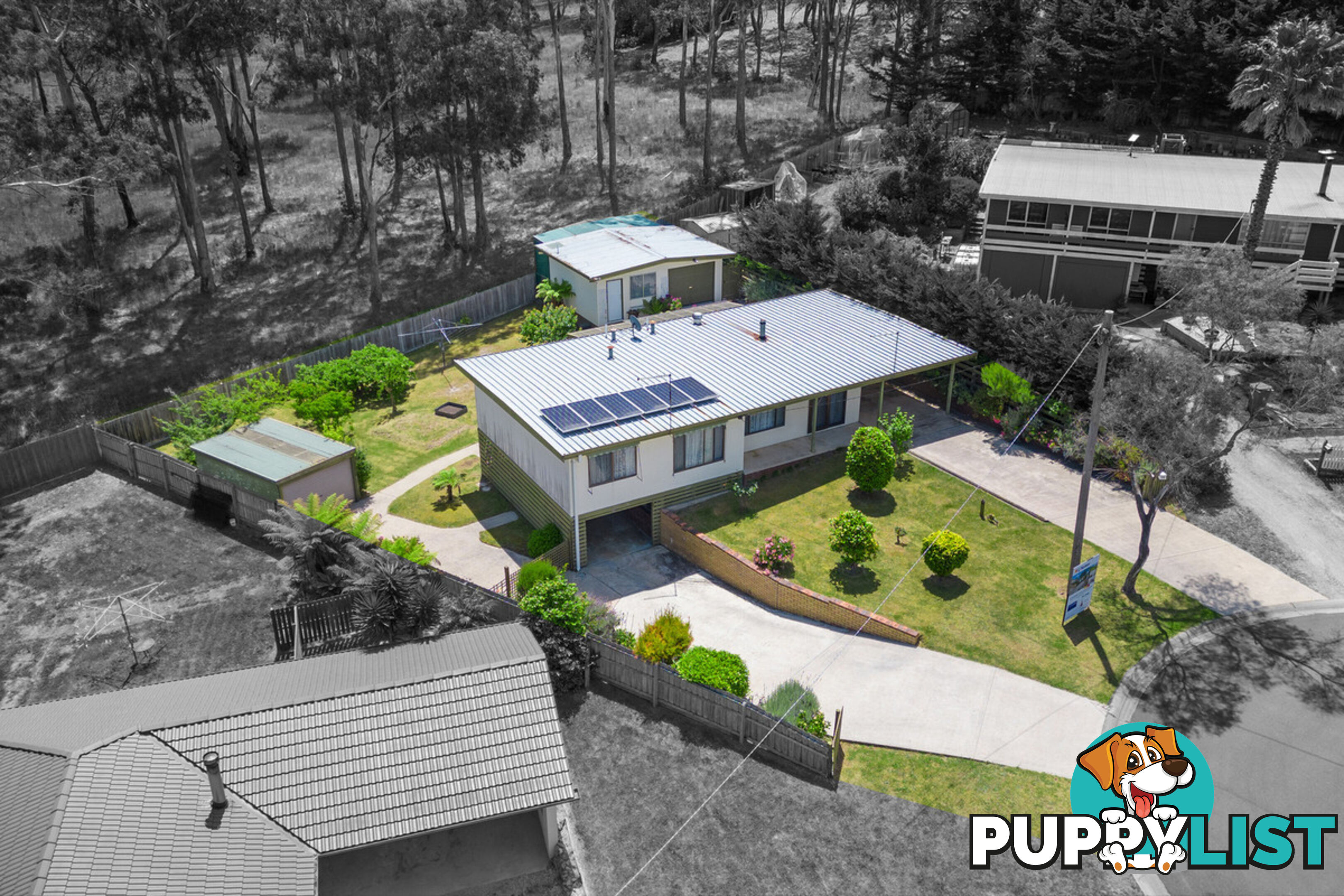 15 Christopher Court LAKES ENTRANCE VIC 3909