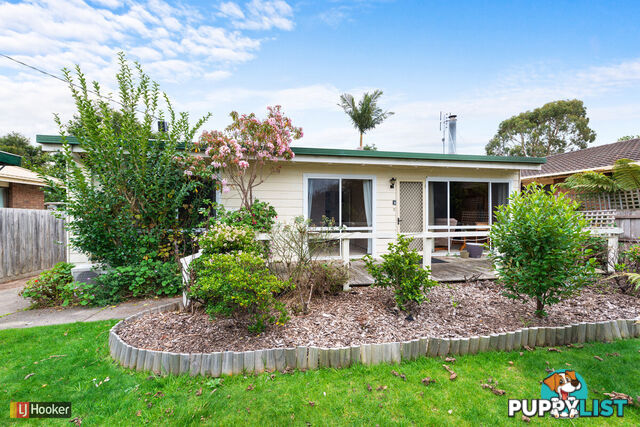 3 Hassett Road LAKES ENTRANCE VIC 3909