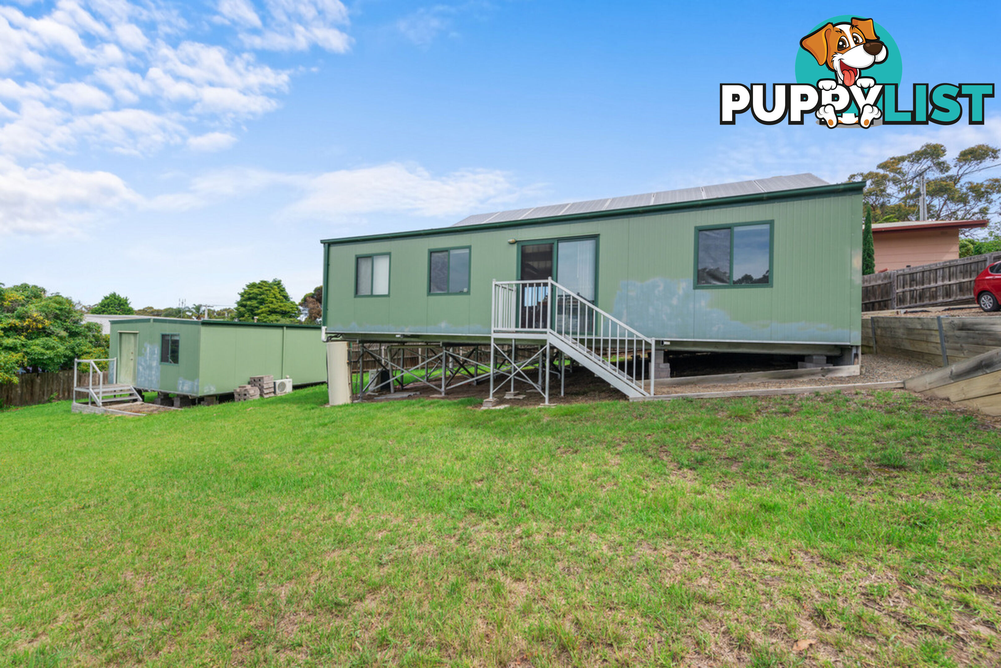 68 Ocean View Parade LAKES ENTRANCE VIC 3909