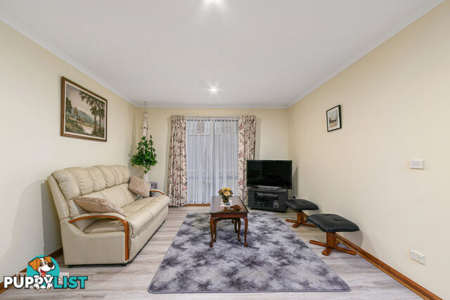 12 Fell Place METUNG VIC 3904