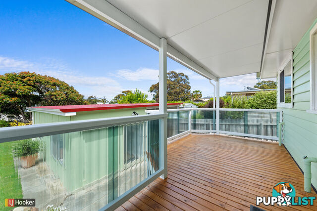 14 Robin Street LAKES ENTRANCE VIC 3909