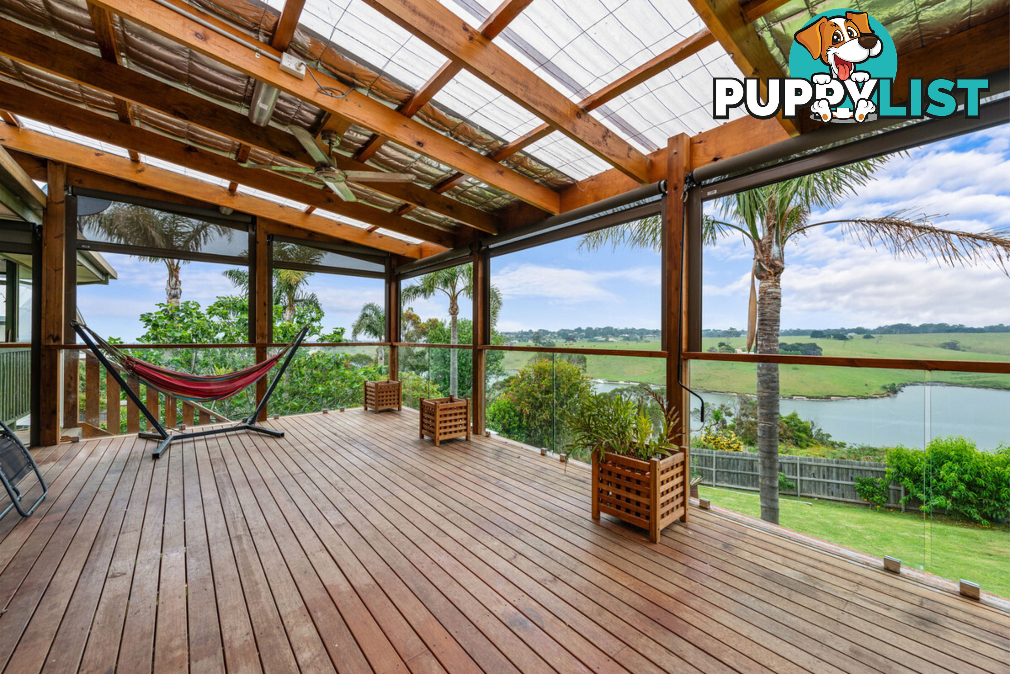 5 Nautilus Way LAKES ENTRANCE VIC 3909