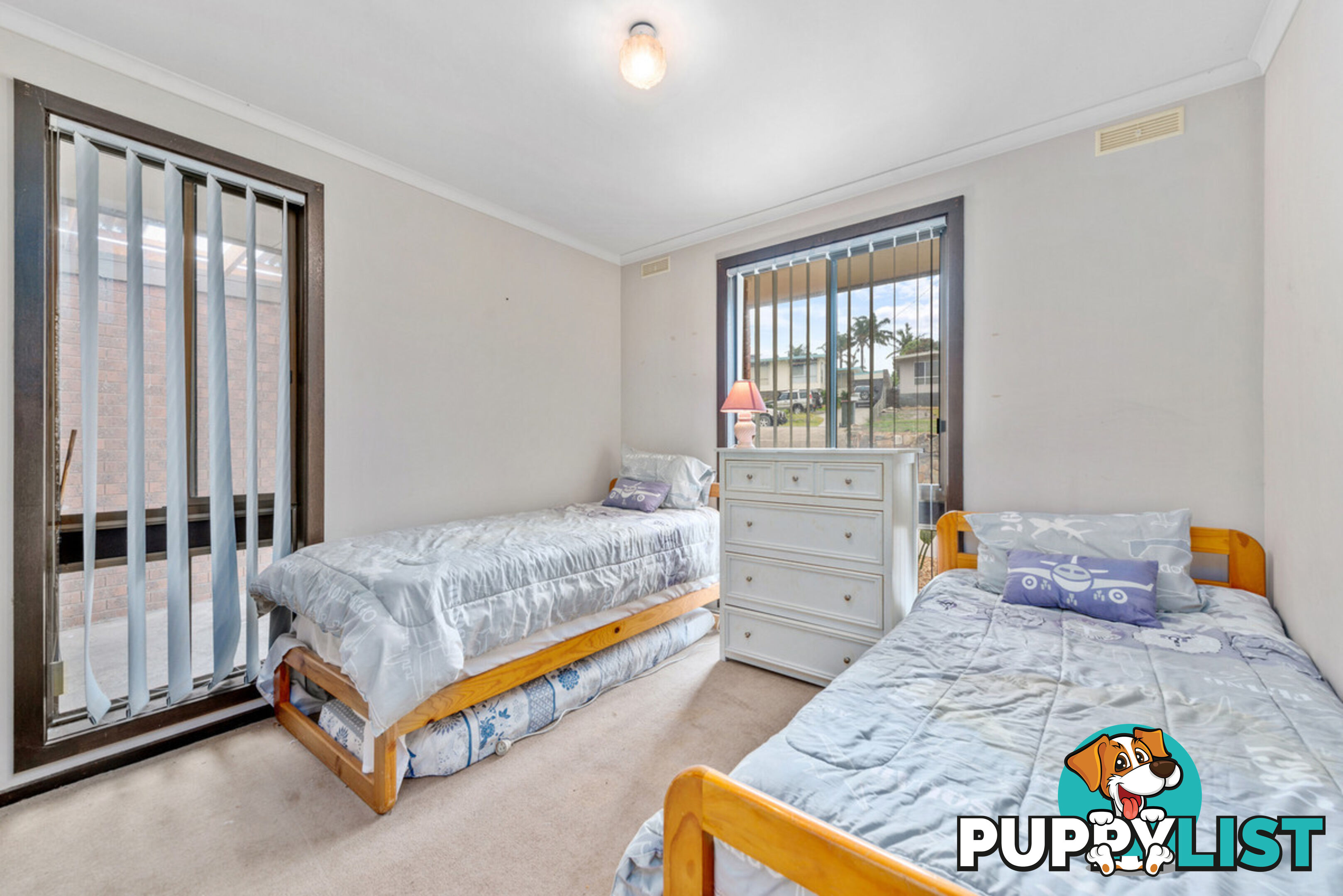 5 Nautilus Way LAKES ENTRANCE VIC 3909