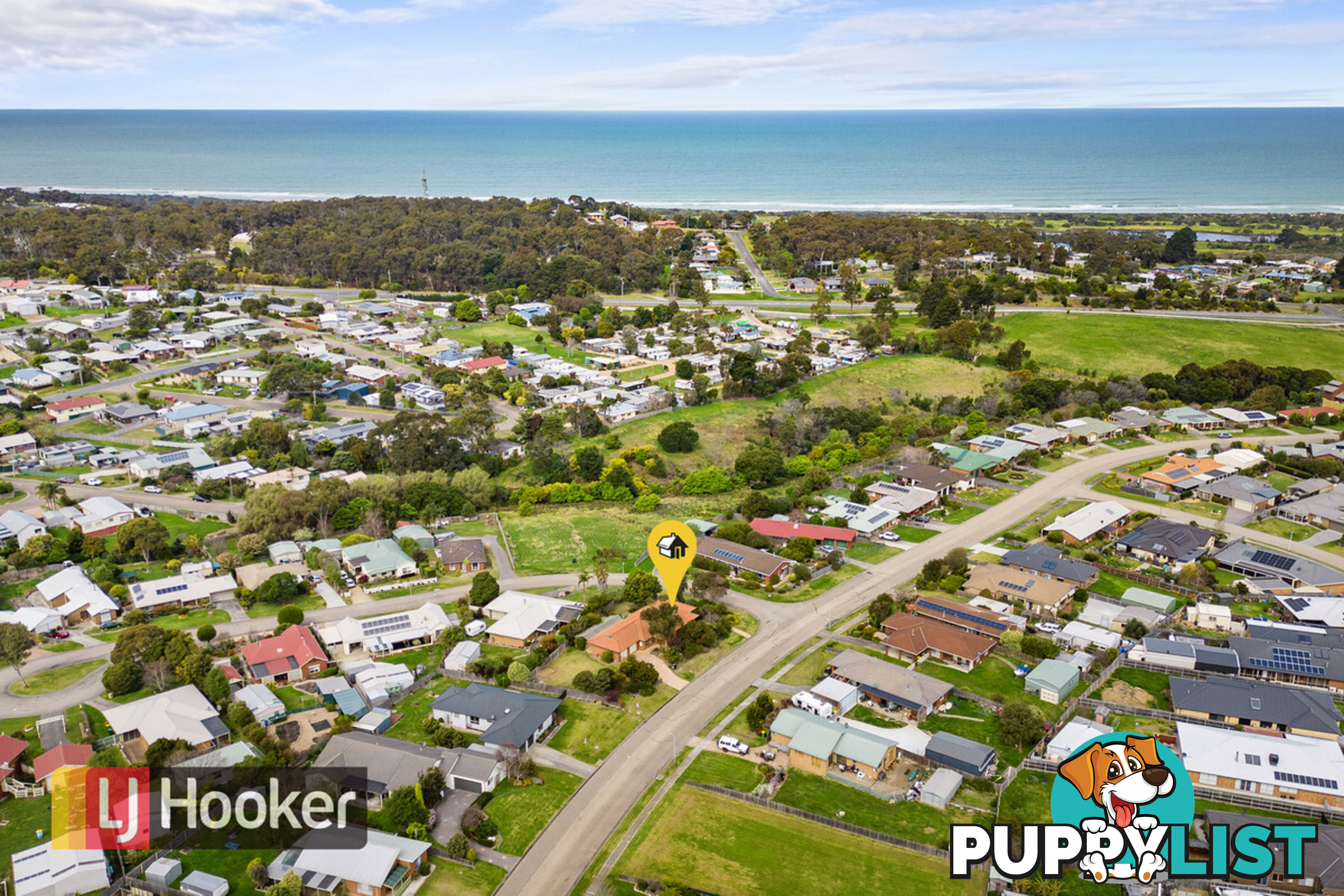 1 Morkham Court LAKES ENTRANCE VIC 3909