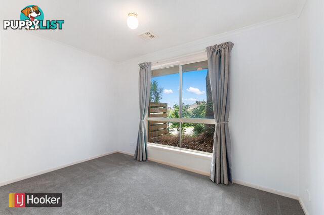 1 Morkham Court LAKES ENTRANCE VIC 3909