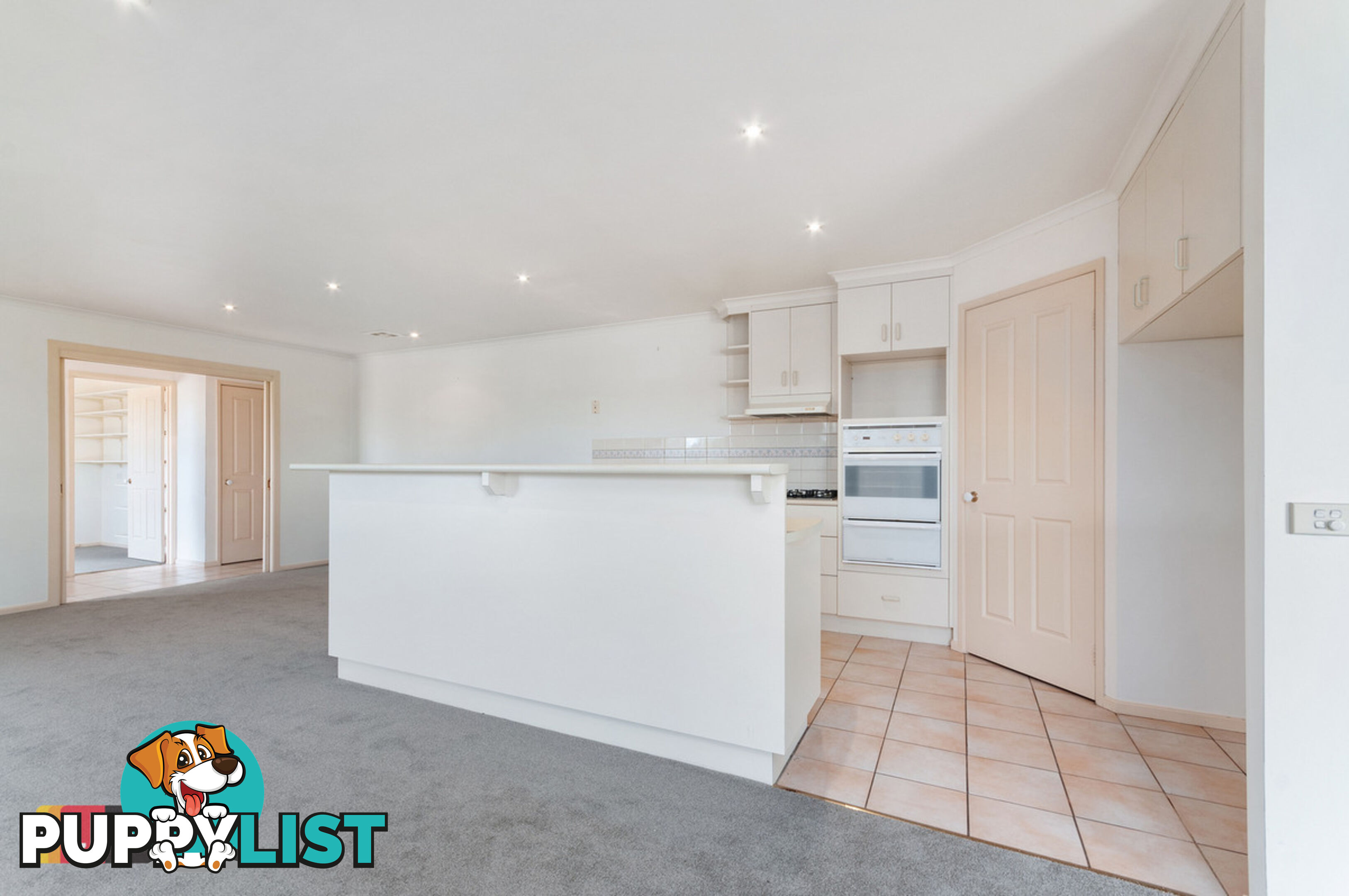 1 Morkham Court LAKES ENTRANCE VIC 3909