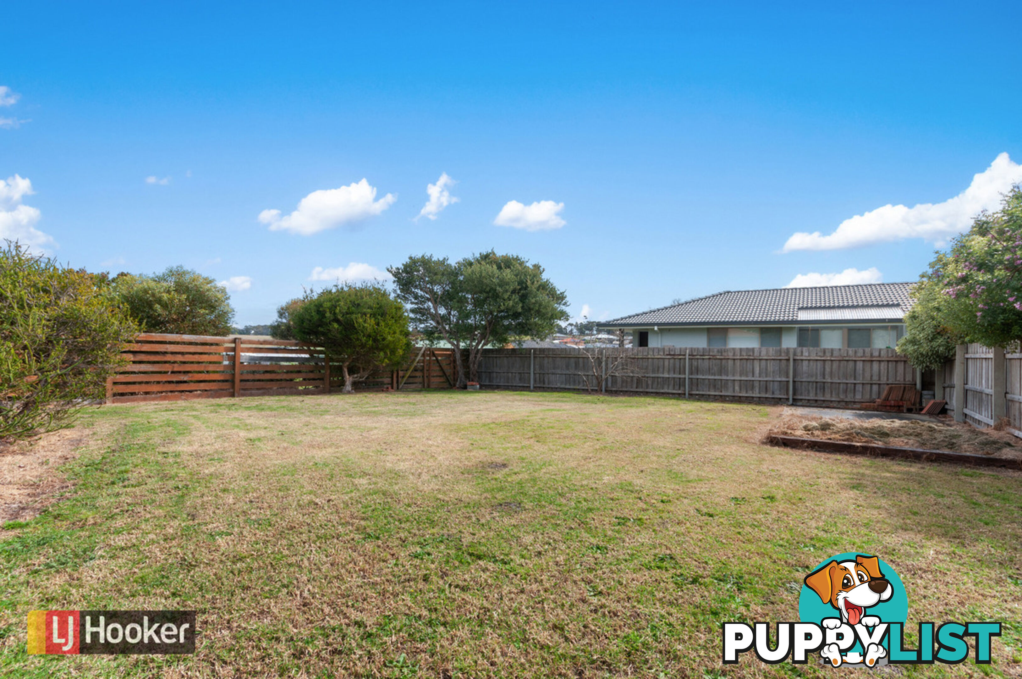 1 Morkham Court LAKES ENTRANCE VIC 3909