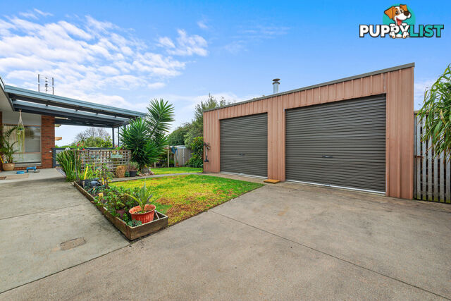 23 Periwinkle Drive LAKES ENTRANCE VIC 3909