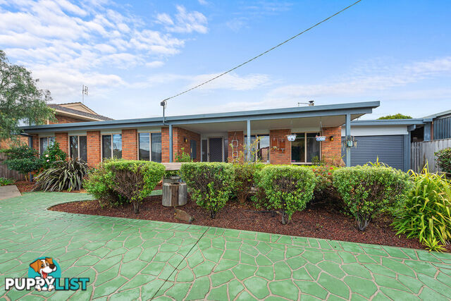 23 Periwinkle Drive LAKES ENTRANCE VIC 3909