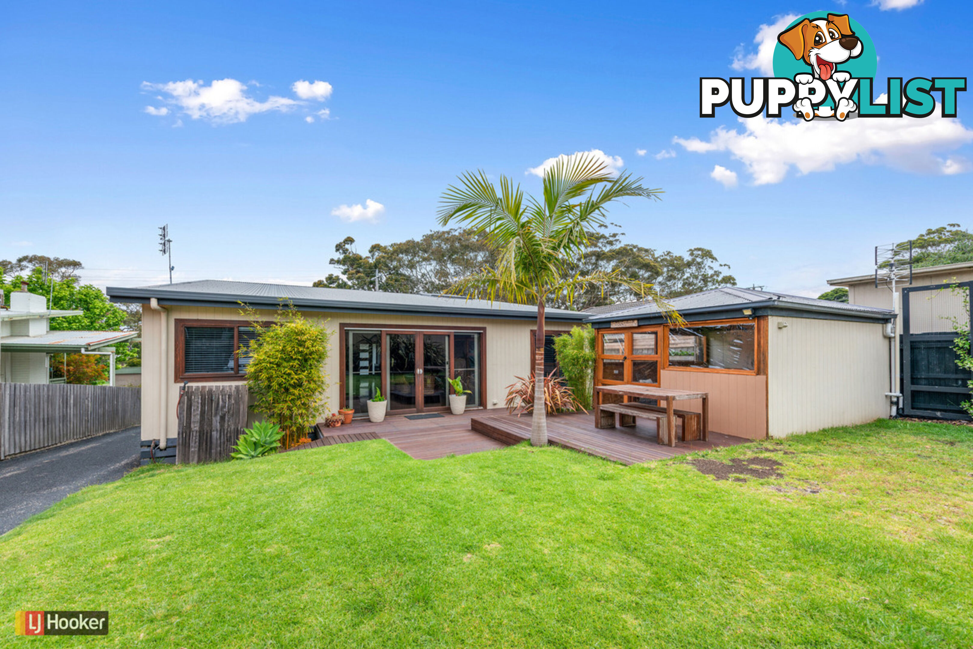 5 Coates Road LAKES ENTRANCE VIC 3909