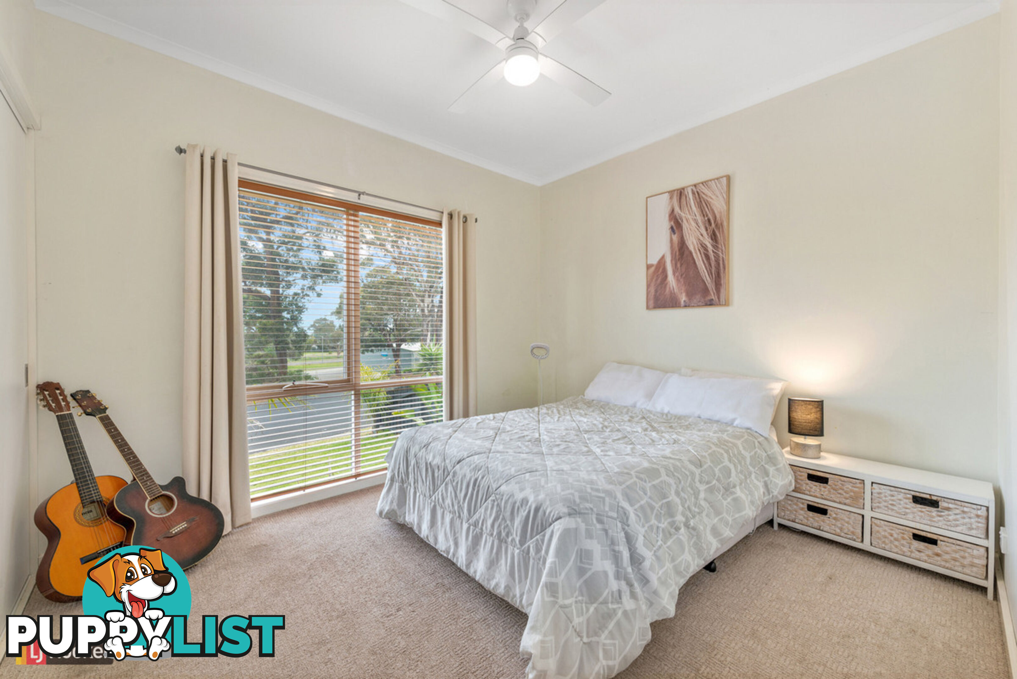 5 Coates Road LAKES ENTRANCE VIC 3909