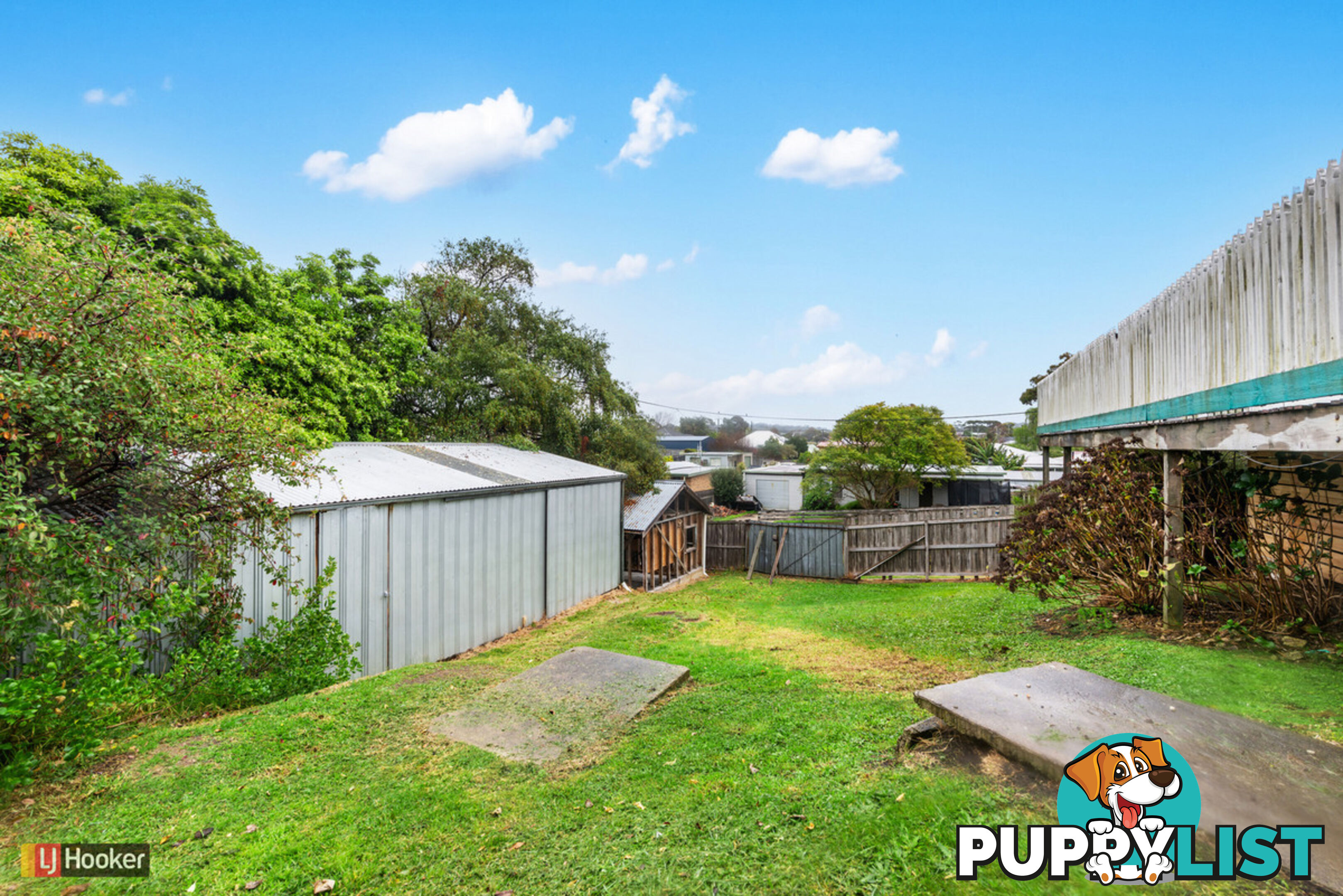 8 Sudings Road LAKES ENTRANCE VIC 3909